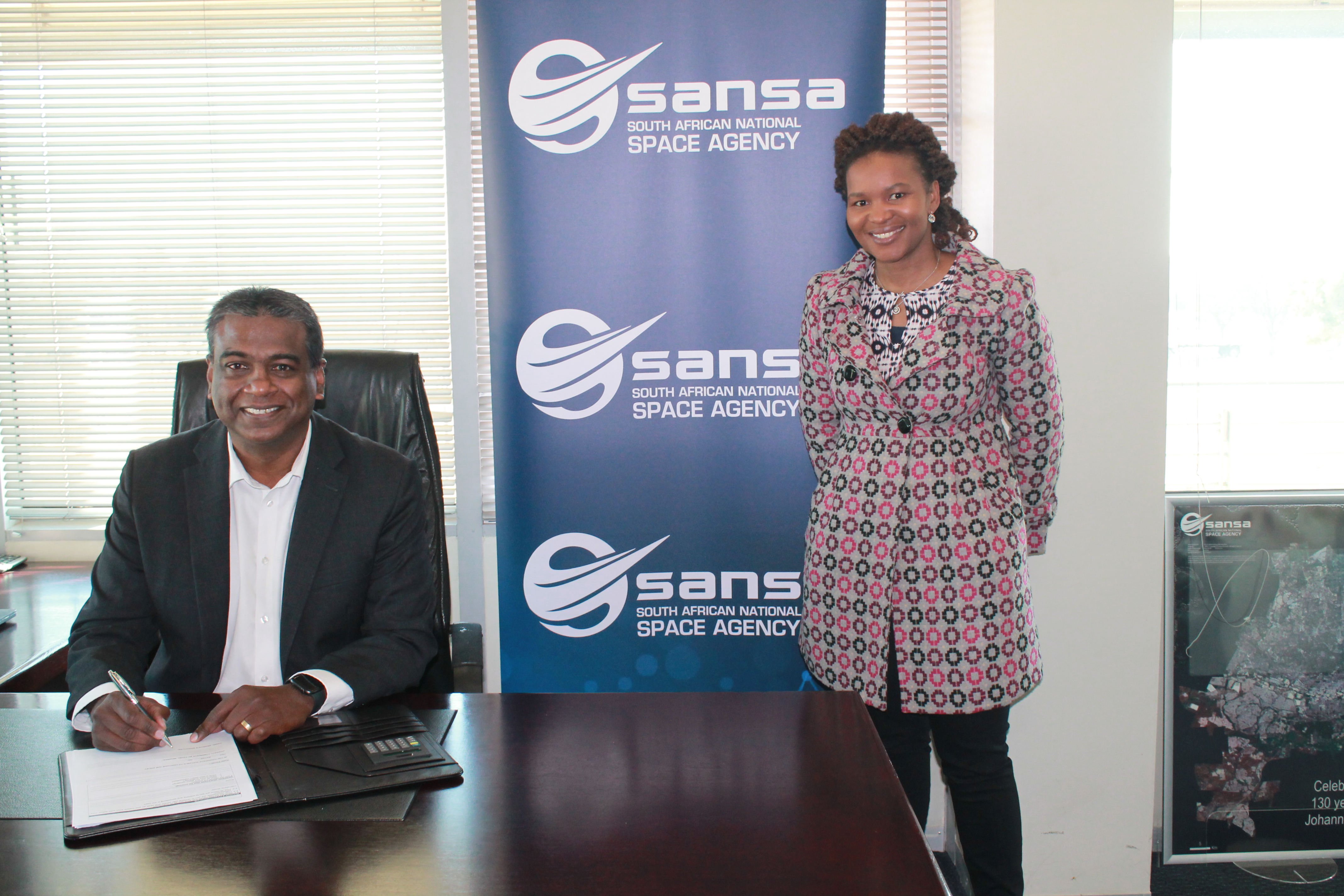 Dr V Munsami and A Mlisa